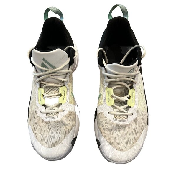 Nike Giannis Immortality 2 Basketball Shoes White Black DM0825-101 Size 12 - Picture 2 of 12